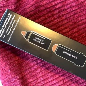 treStiQue Makeup - NIB TreStique - Bronzer Stick. Brazilian Bronze. treStiQue Makeup - NIB TreStique - Bronzer Stick. Brazilian Bronze.